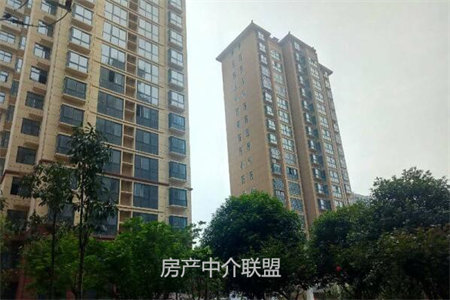 红庙新区五楼110平三室精装未住带车库85万可按揭